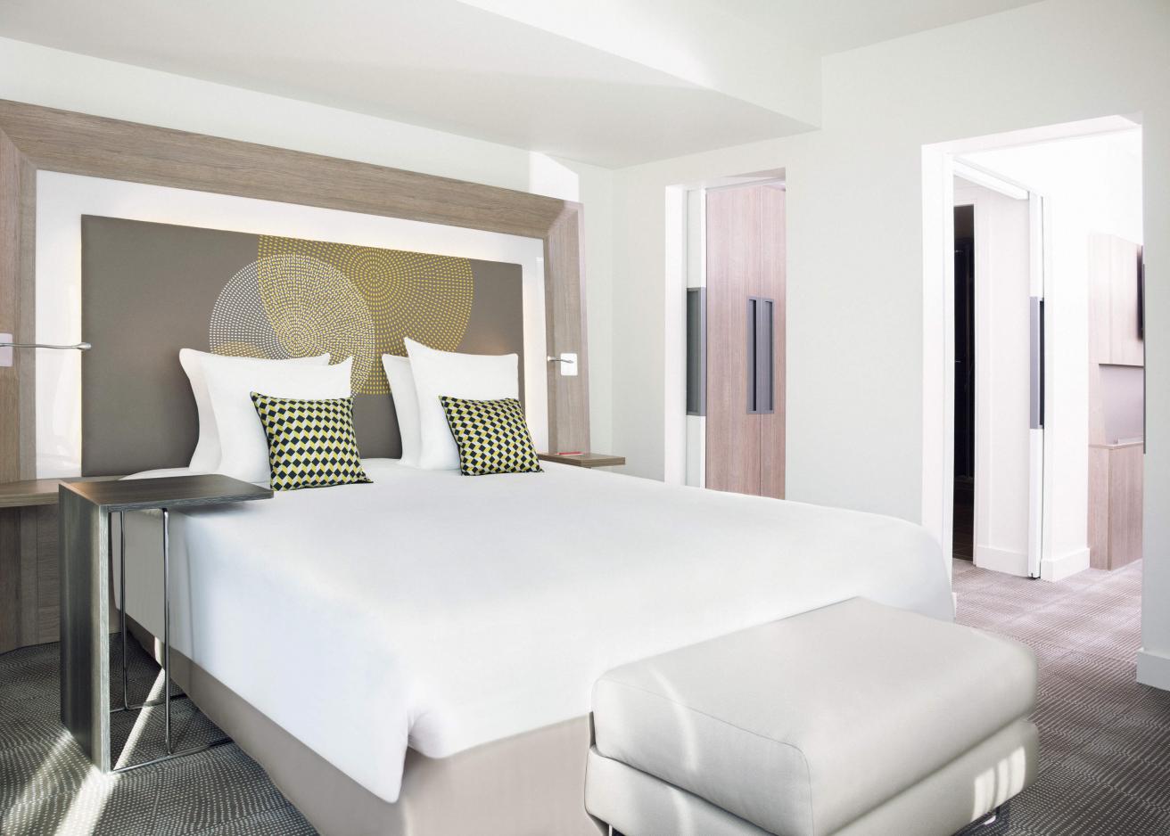 Comfortable Rooms and Suites | Novotel Paris Les Halles